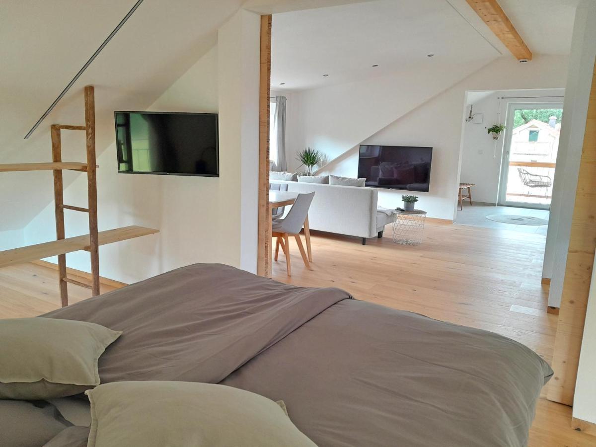 אשאו אים כימגאו Ferienwohnung Bergblick Loft מראה חיצוני תמונה